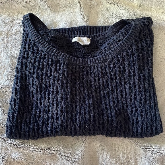 Gilly Hicks sweater! - Picture 3 of 4